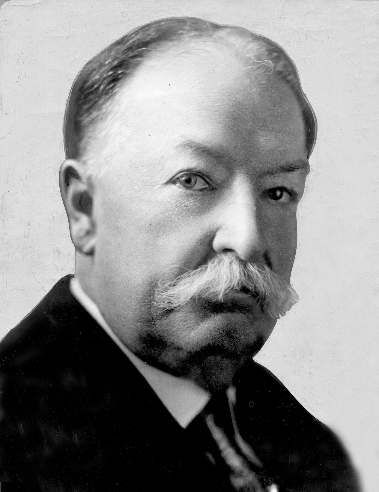 1910: William Howard Taft